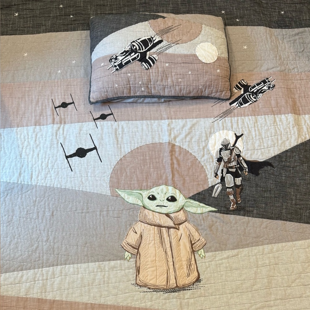 Star Wars The Mandalorian Quilt - Brown and Gray - Pottery Barn Kids